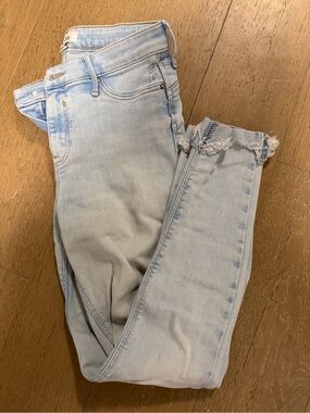 River Island Light Blue Frayed Hem Ankle Jeans